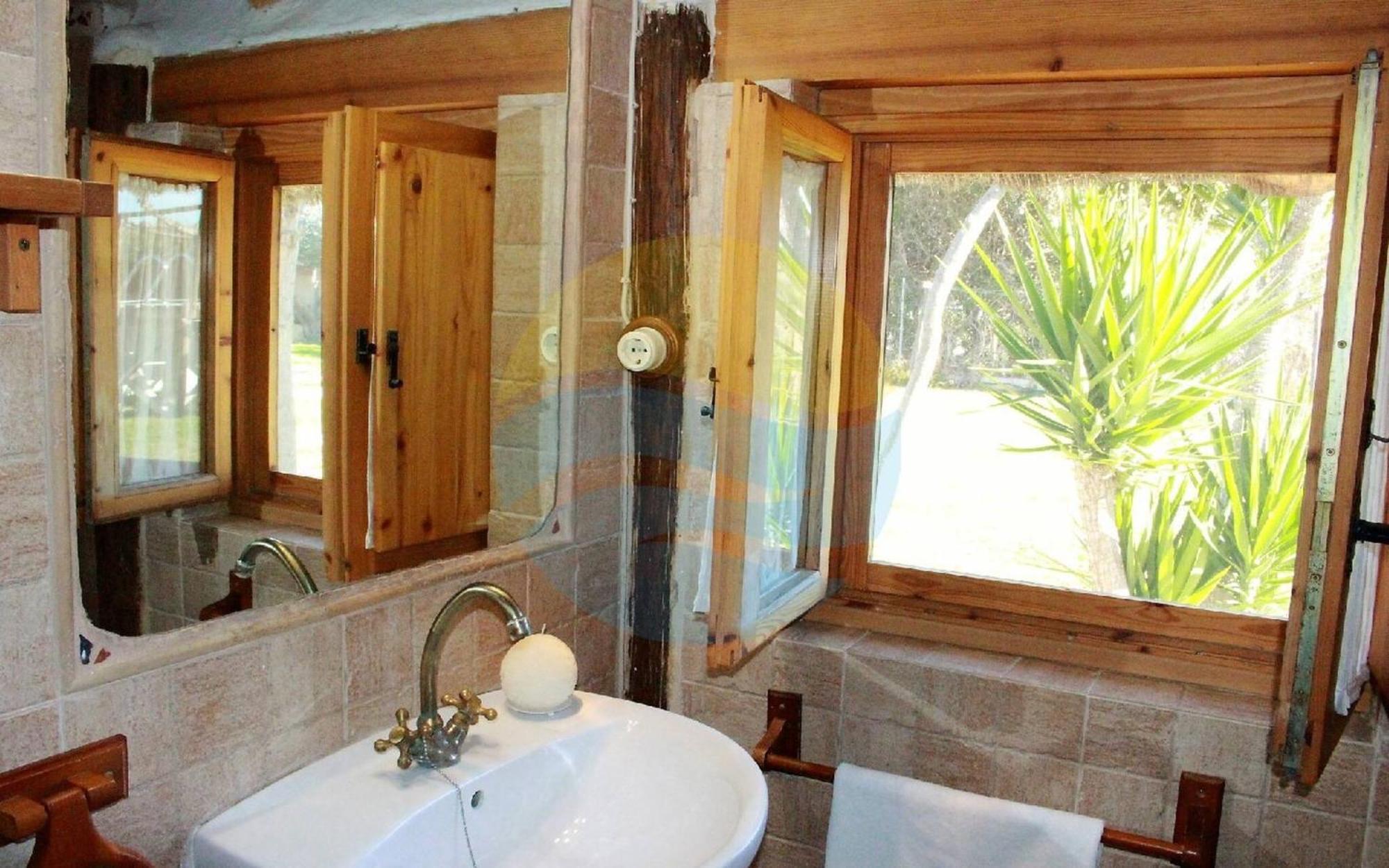 Barraca Tipica Del Delta, Con Piscina, Jardin Y Barbacoa - Deltavacaciones Hébergement de vacances *