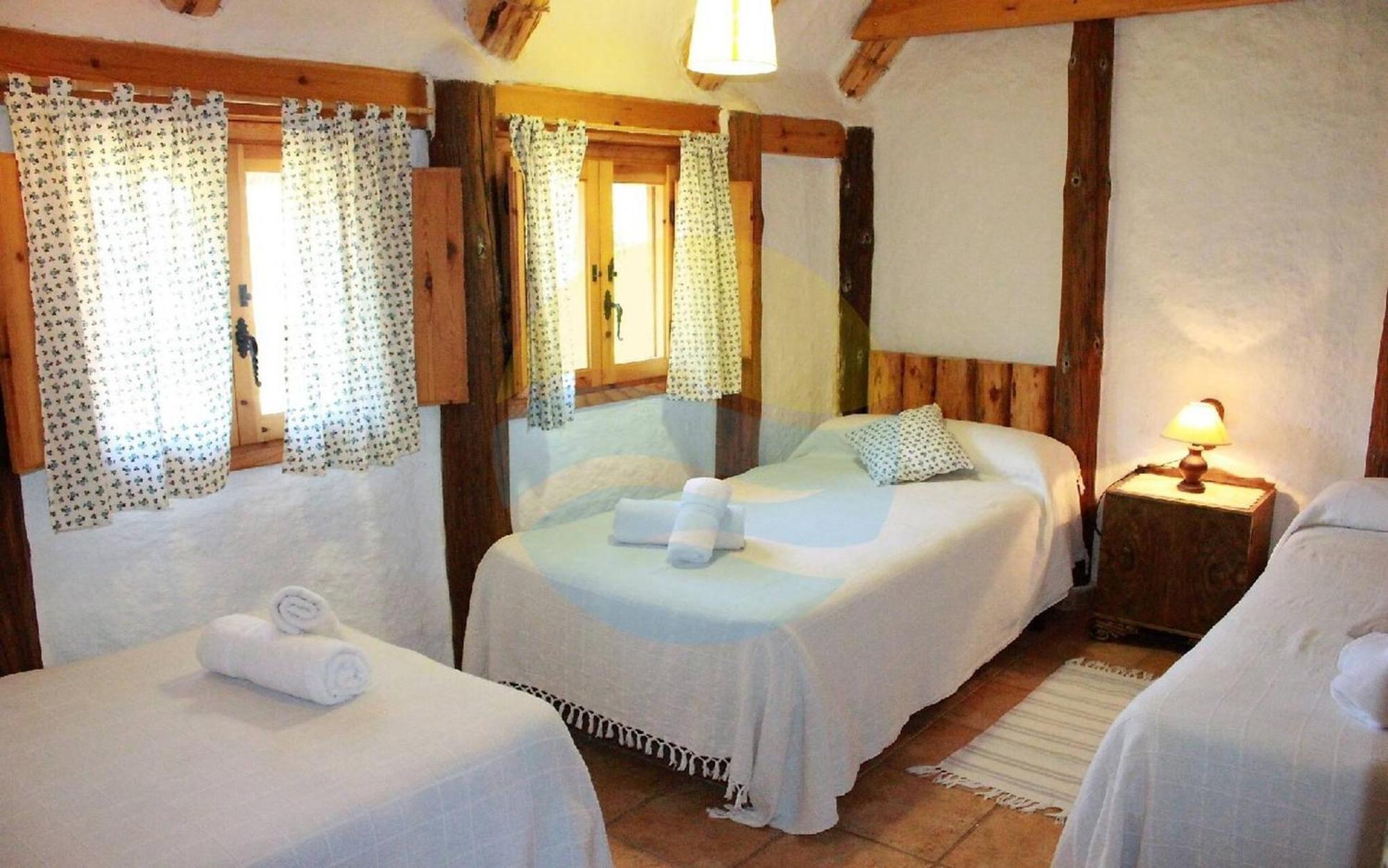 Ferienhaus Barraca Tipica Del Delta, Con Piscina, Jardin Y Barbacoa - Deltavacaciones Sant Jaume d’Enveja