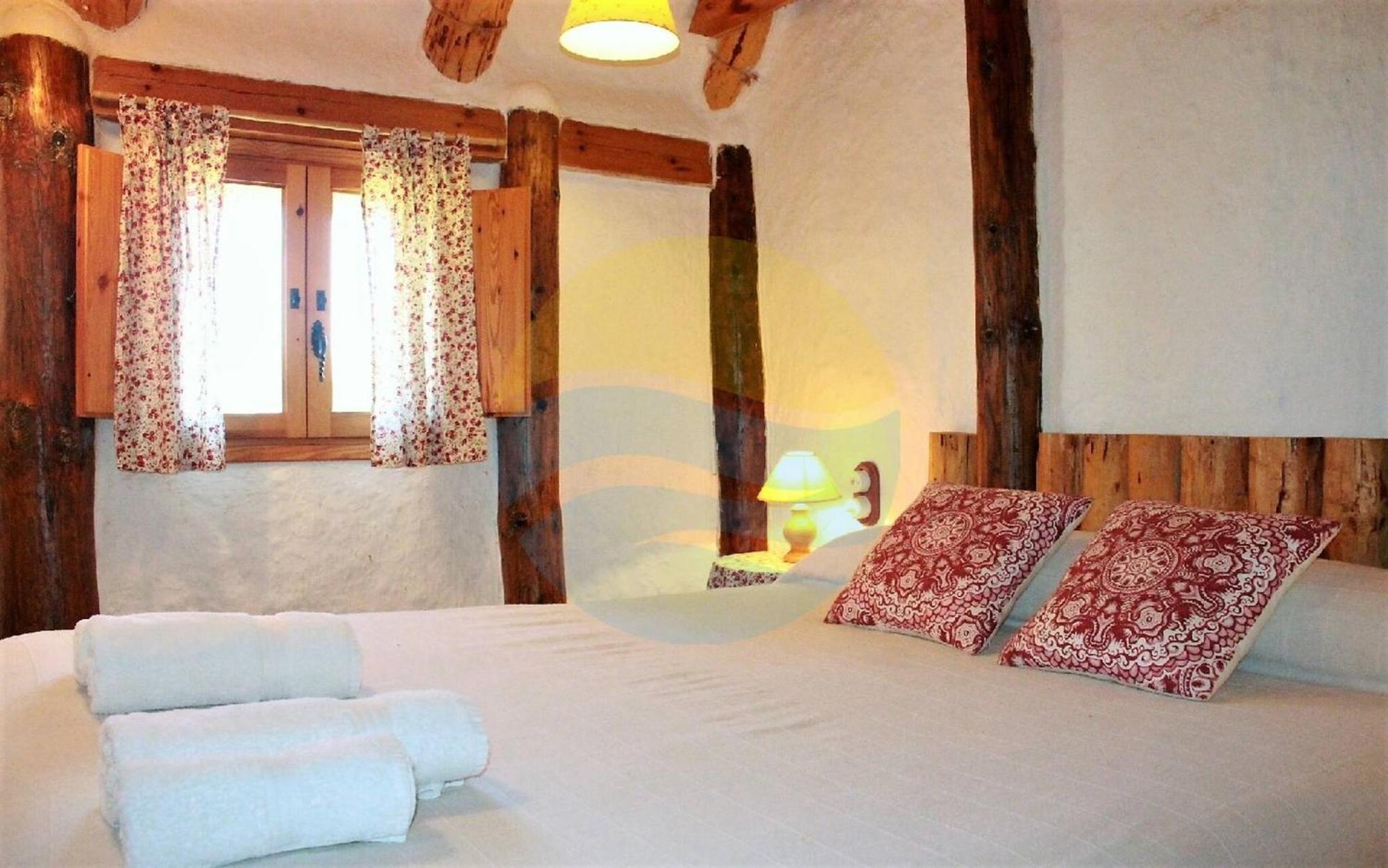 Barraca Tipica Del Delta, Con Piscina, Jardin Y Barbacoa - Deltavacaciones Ferienhaus